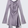 Vestido asimétrico de satén de manga larga – Lila