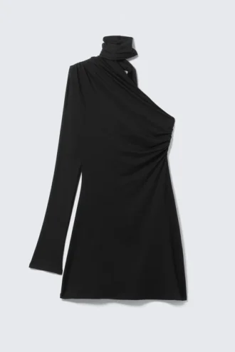 Vestido asimétrico de una sola manga – Negro Vestido asimétrico de una sola manga – Negro