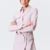 Vestido camisero de algodón con corte entallado – Rosa empolvado
