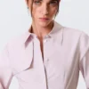 Vestido camisero de algodón con corte entallado – Rosa empolvado
