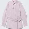Vestido camisero de algodón con corte entallado – Rosa empolvado