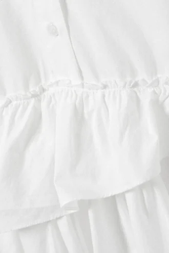 Vestido camisero mini oversize con volantes – Blanco