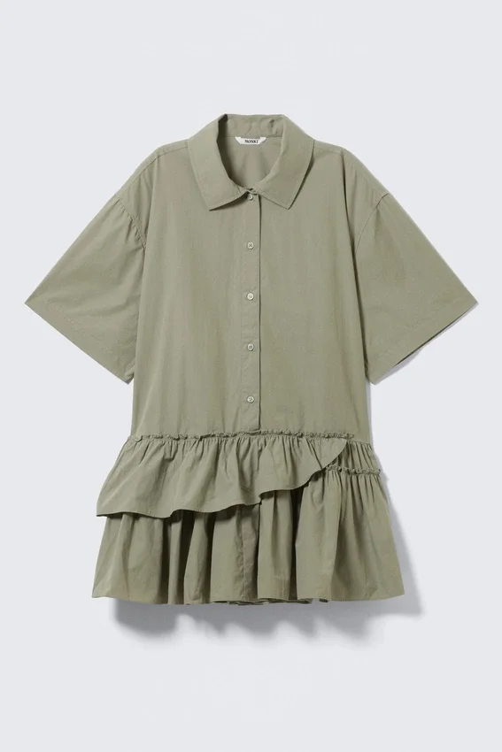 Vestido camisero mini oversize con volantes – Verde caqui Vestido camisero mini oversize con volantes – Verde caqui