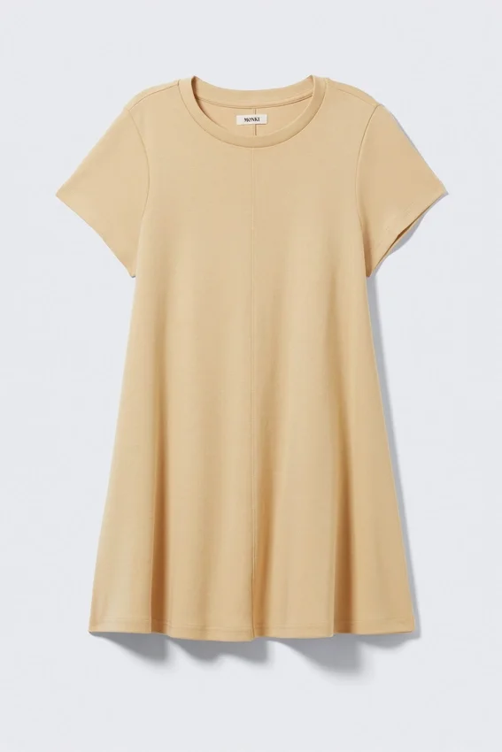 Vestido camiseta de manga corta con corte en A – Beige Vestido camiseta de manga corta con corte en A – Beige
