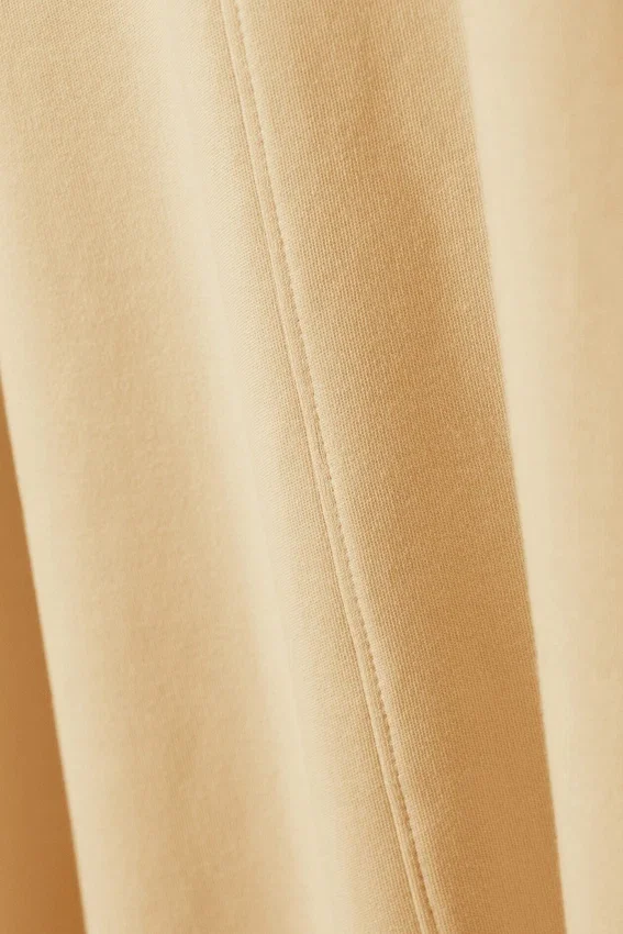 Vestido camiseta de manga corta con corte en A – Beige Vestido camiseta de manga corta con corte en A – Beige