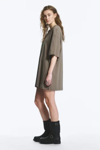 Vestido camiseta oversize de algodón – Gris polvoriento