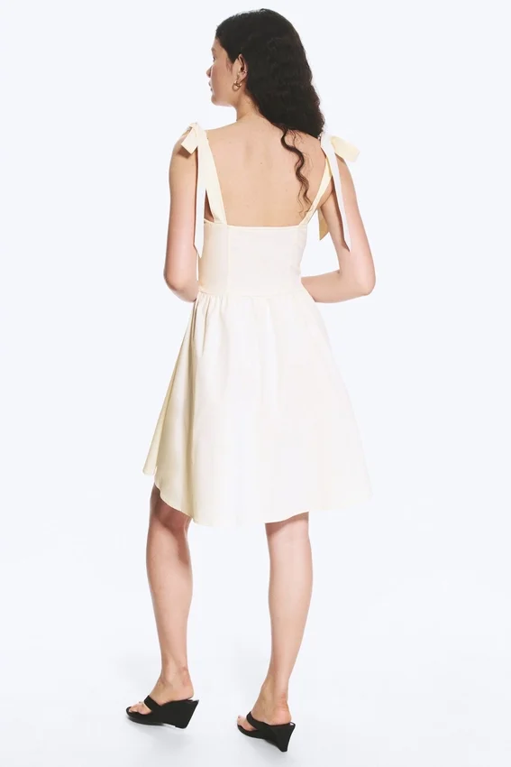 Vestido corsé – Blanco apagado Vestido corsé – Blanco apagado