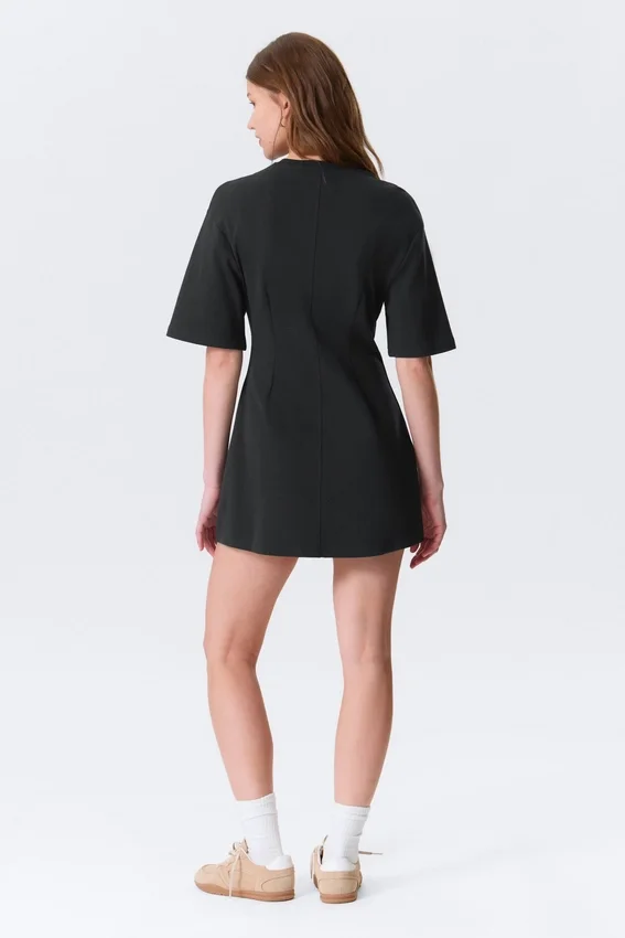 Vestido de algodón de manga corta – Negro Vestido de algodón de manga corta – Negro