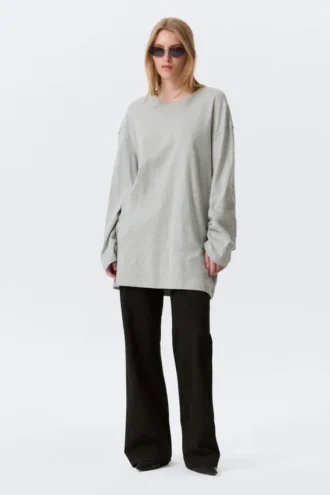 Vestido de camiseta oversize de manga larga – Gris jaspeado