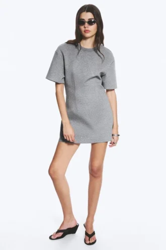 Vestido de punto elástico con tachuelas – Gris jaspeado – Tachuelas