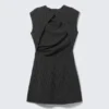 Vestido de traje con espalda abierta – Rayas negras Vestido de traje con espalda abierta – Rayas negras
