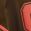 Vestido deportivo tipo camiseta – Marrón oscuro y rojo Vestido deportivo tipo camiseta – Marrón oscuro y rojo