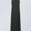 Vestido largo con cordones Ira – Negro Vestido largo con cordones Ira – Negro