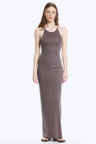 Vestido largo de jersey con espalda nadadora – Dusty Plum