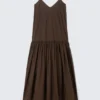 Vestido largo de popelín de algodón con volantes – Marrón oscuro