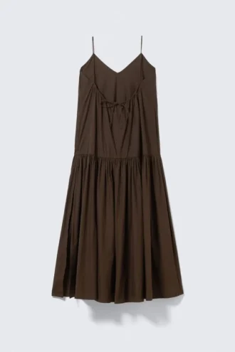 Vestido largo de popelín de algodón con volantes – Marrón oscuro