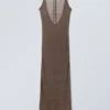 Vestido largo de punto con espalda abierta – Dark Mole