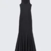 Vestido largo deportivo de corte ajustado y acampanado – Negro Vestido largo deportivo de corte ajustado y acampanado – Negro