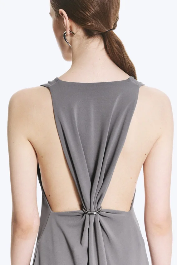 Vestido largo fruncido – Gris empolvado Vestido largo fruncido – Gris empolvado