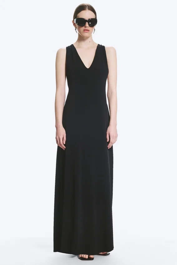 Vestido largo fruncido – Negro Vestido largo fruncido – Negro