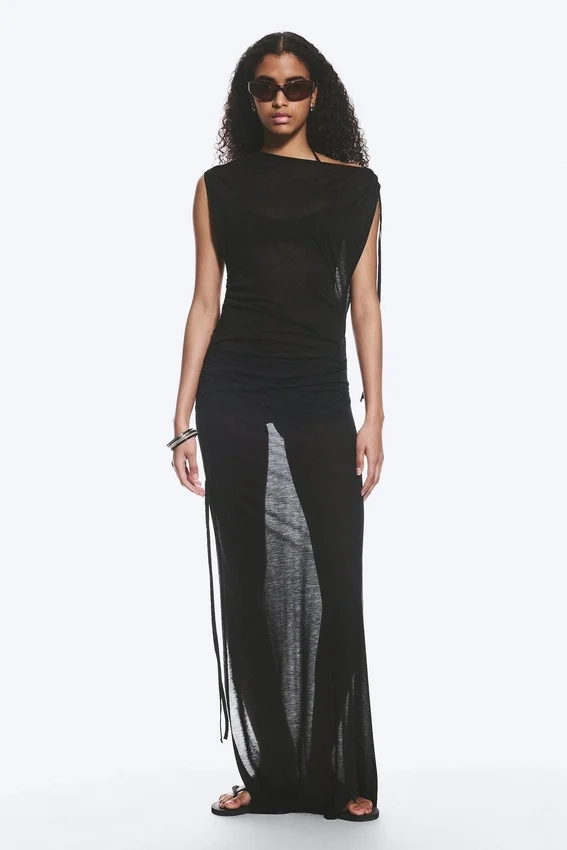Vestido largo sin mangas con cuello barco – Negro Vestido largo sin mangas con cuello barco – Negro