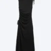 Vestido largo sin mangas con cuello barco – Negro Vestido largo sin mangas con cuello barco – Negro