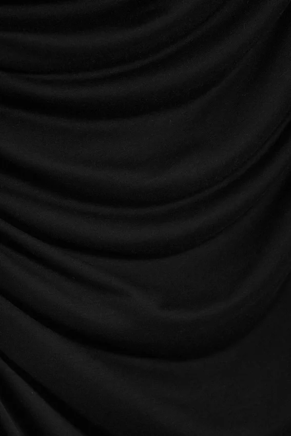 Vestido largo sin mangas con cuello barco – Negro Vestido largo sin mangas con cuello barco – Negro
