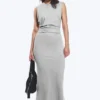 Vestido largo sin mangas con pliegues – Gris jaspeado Vestido largo sin mangas con pliegues – Gris jaspeado