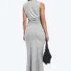 Vestido largo sin mangas con pliegues – Gris jaspeado Vestido largo sin mangas con pliegues – Gris jaspeado