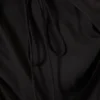Vestido midi asimétrico sin mangas con cuello cowl – Negro Vestido midi asimétrico sin mangas con cuello cowl – Negro