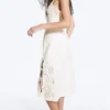 Vestido midi bordado – Blanco
