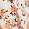 Vestido midi con cuello cuadrado y abertura – Blanco – Estampado floral rosa