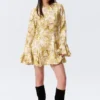 Vestido mini ajustado de manga larga con volantes – Estampado floral amarillo