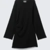 Vestido oversize de manga larga – Negro Vestido oversize de manga larga – Negro