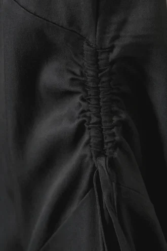 Vestido sin mangas con tirantes y cuello en V – Gris oscuro